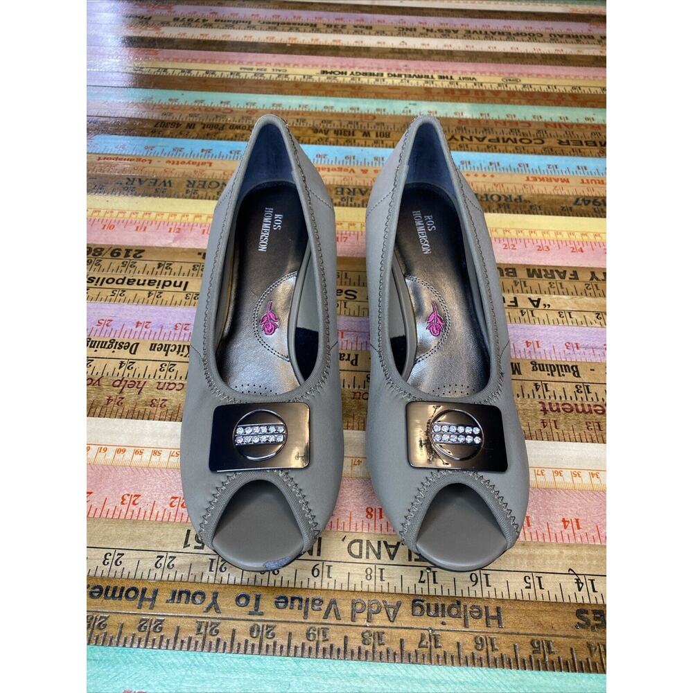 Ros Hommerson Eloise Taupe Micro Stretch Peep Toe Shoes Size 9.5 N Rhinestone - Picture 2 of 16